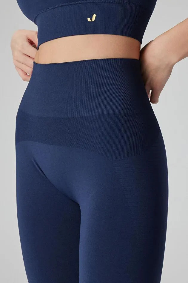 Vella Navy Leggings