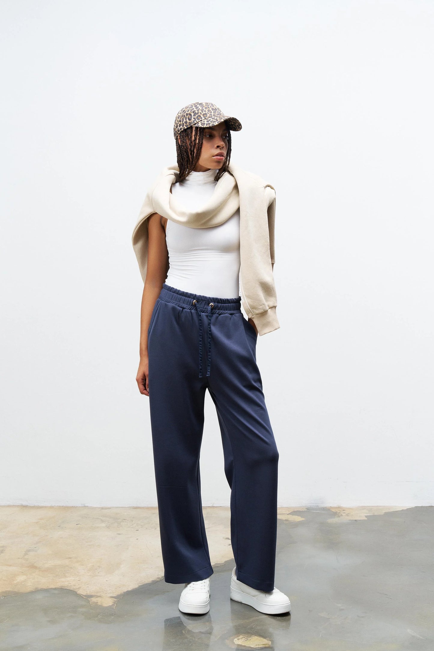 Comfortable Fit Trouser - Grey