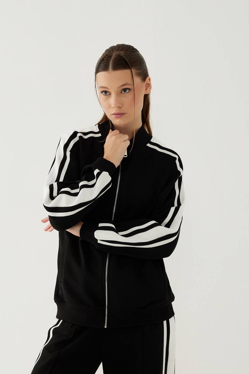Stripe Detailed Zippered Black Tracksuit
