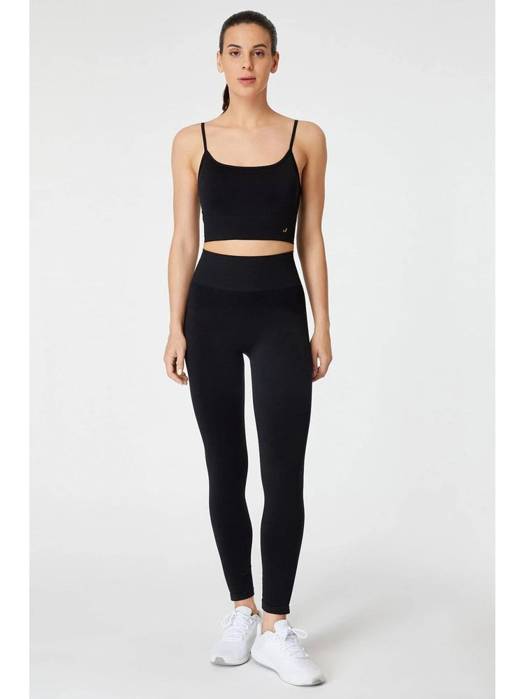 Vella Black Leggings
