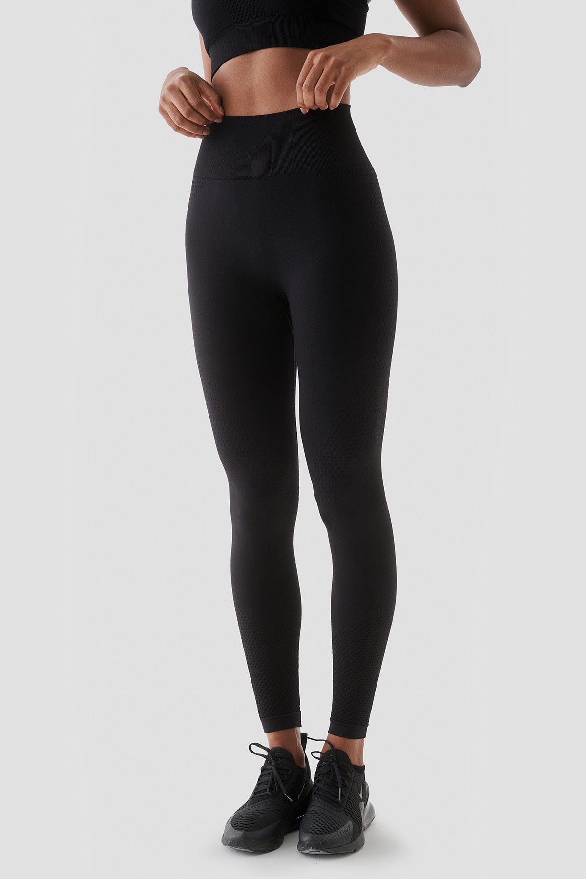 Black Seamless Sports Set
