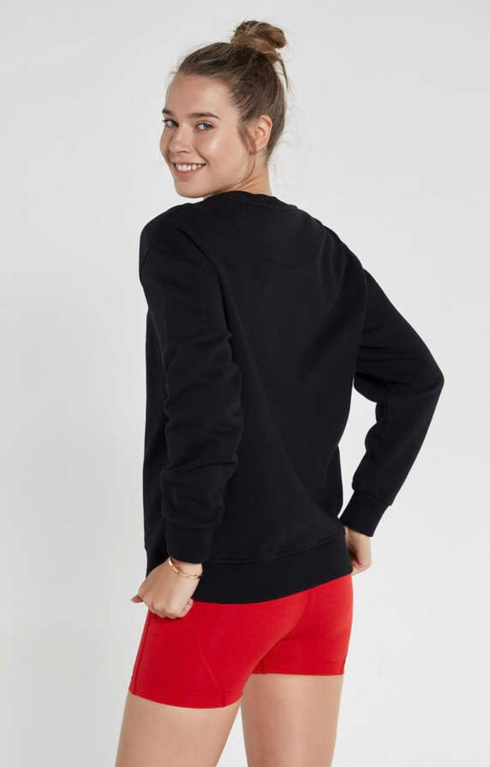 Black Sweatshirtk