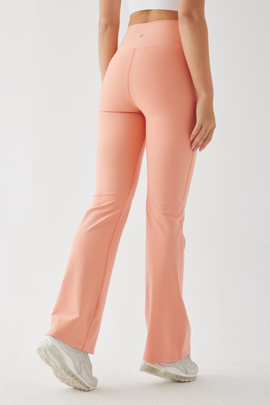CARMEN FLARE POCKET SPORTS YOGA PANTS PEACH