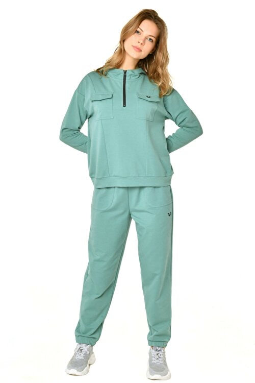 Aqua tracksuit