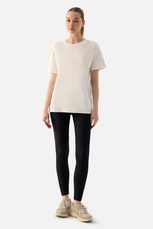ELORA - RELAXED FIT OVERSIZED T-SHIRT CREAM