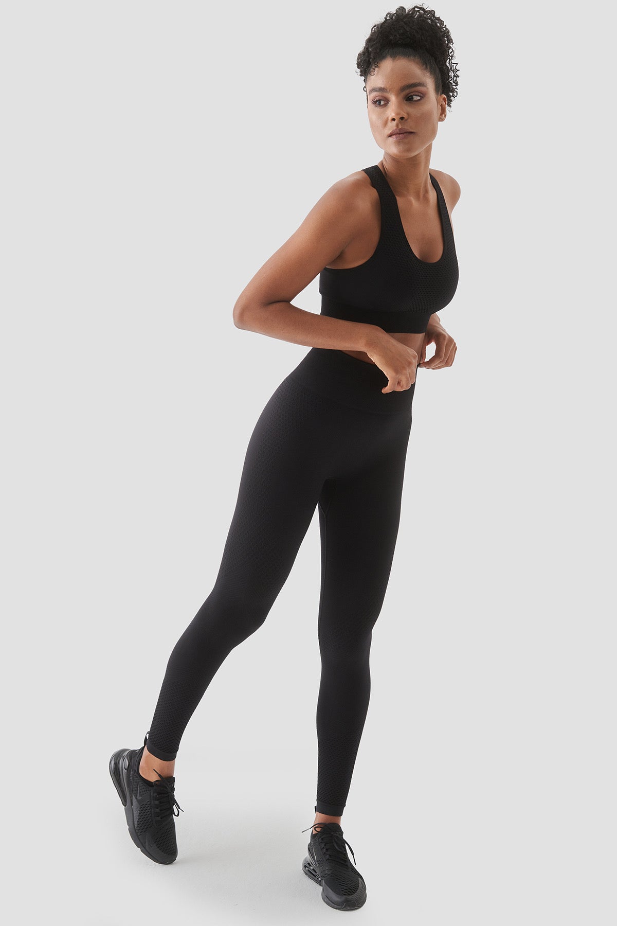 Black Seamless Sports Set