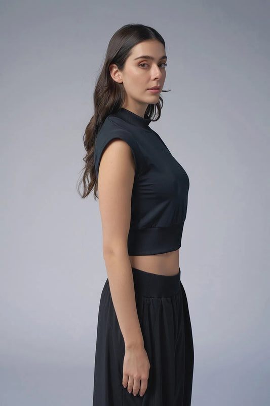 Black Basic Crop Top