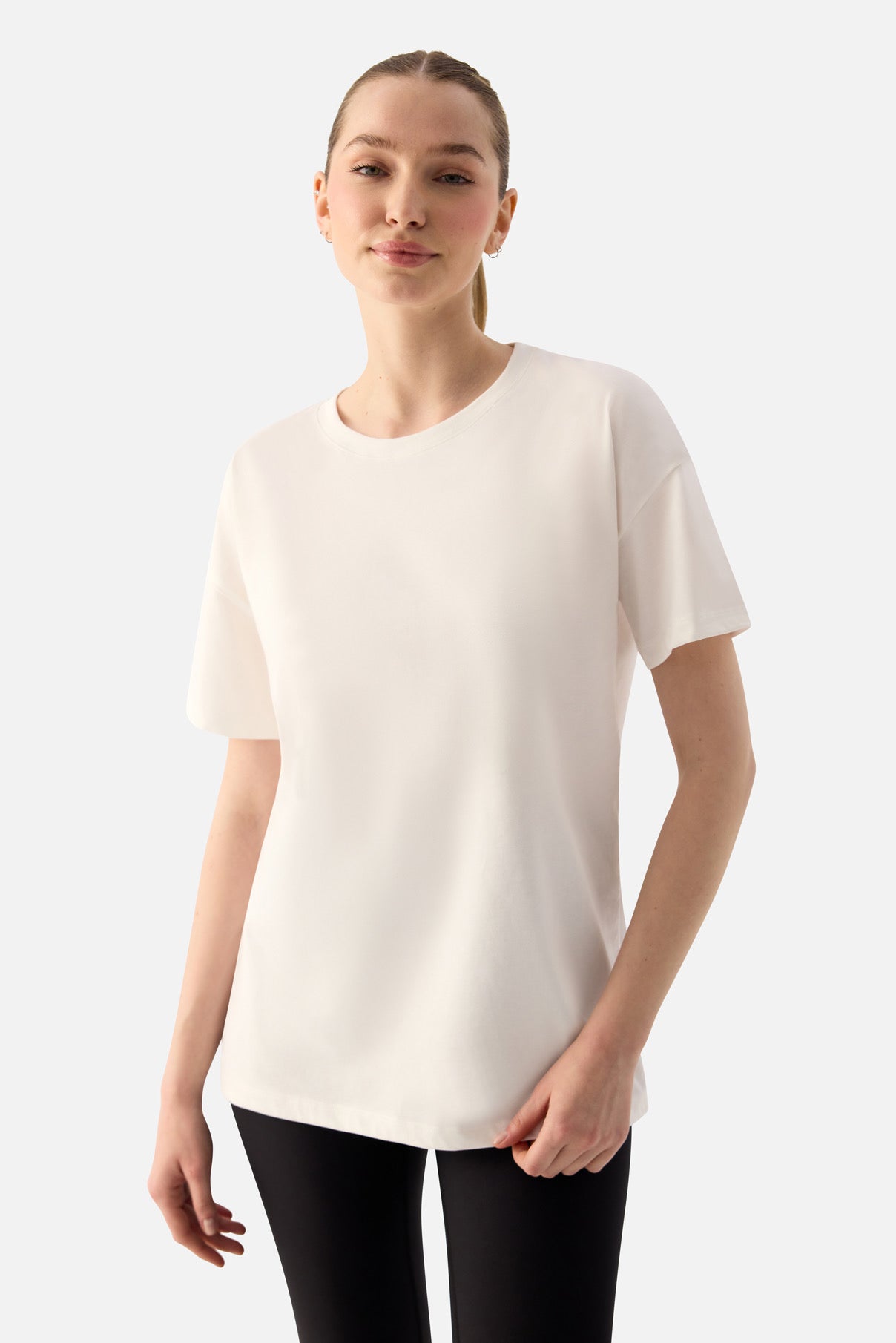 ELORA - RELAXED FIT OVERSIZED T-SHIRT CREAM