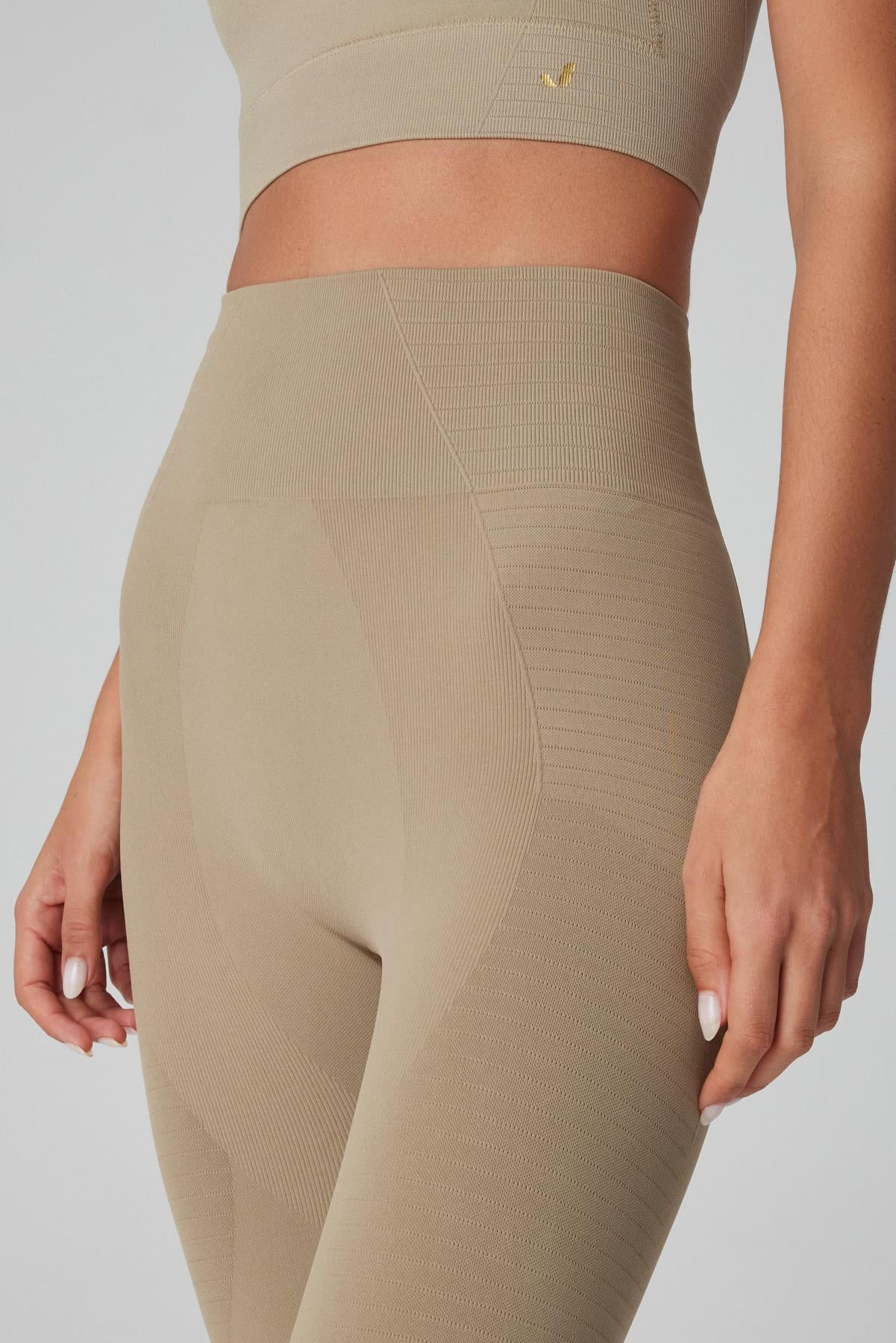 Gela Beige Legging
