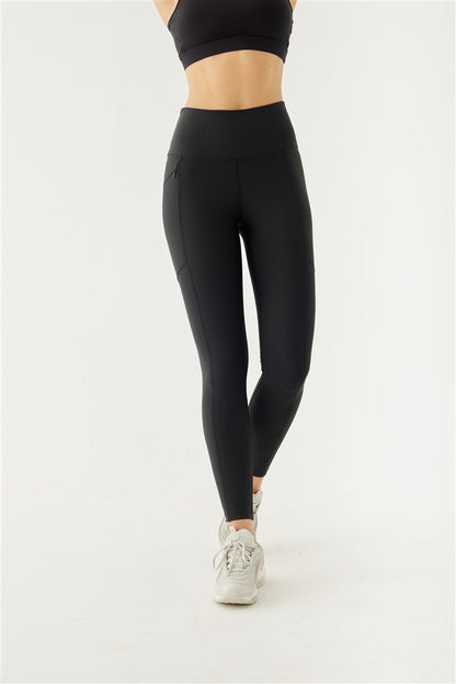 MAYA ZIPPER POCKET SPORTS TIGHTS BLACK