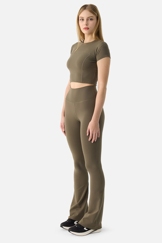LIORA SOFT FLARE PANTS KHAKI
