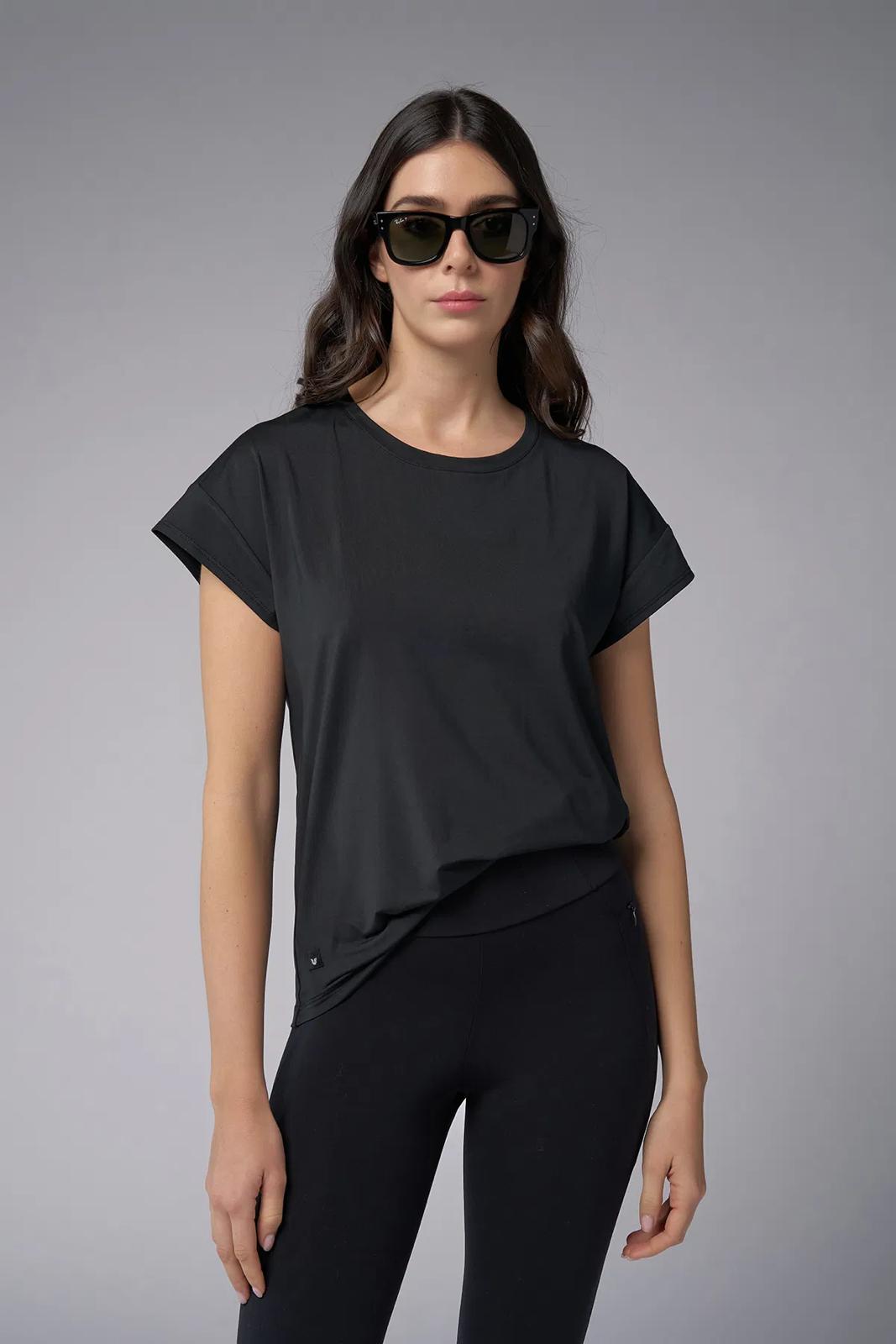 Black Basic T.Shirt
