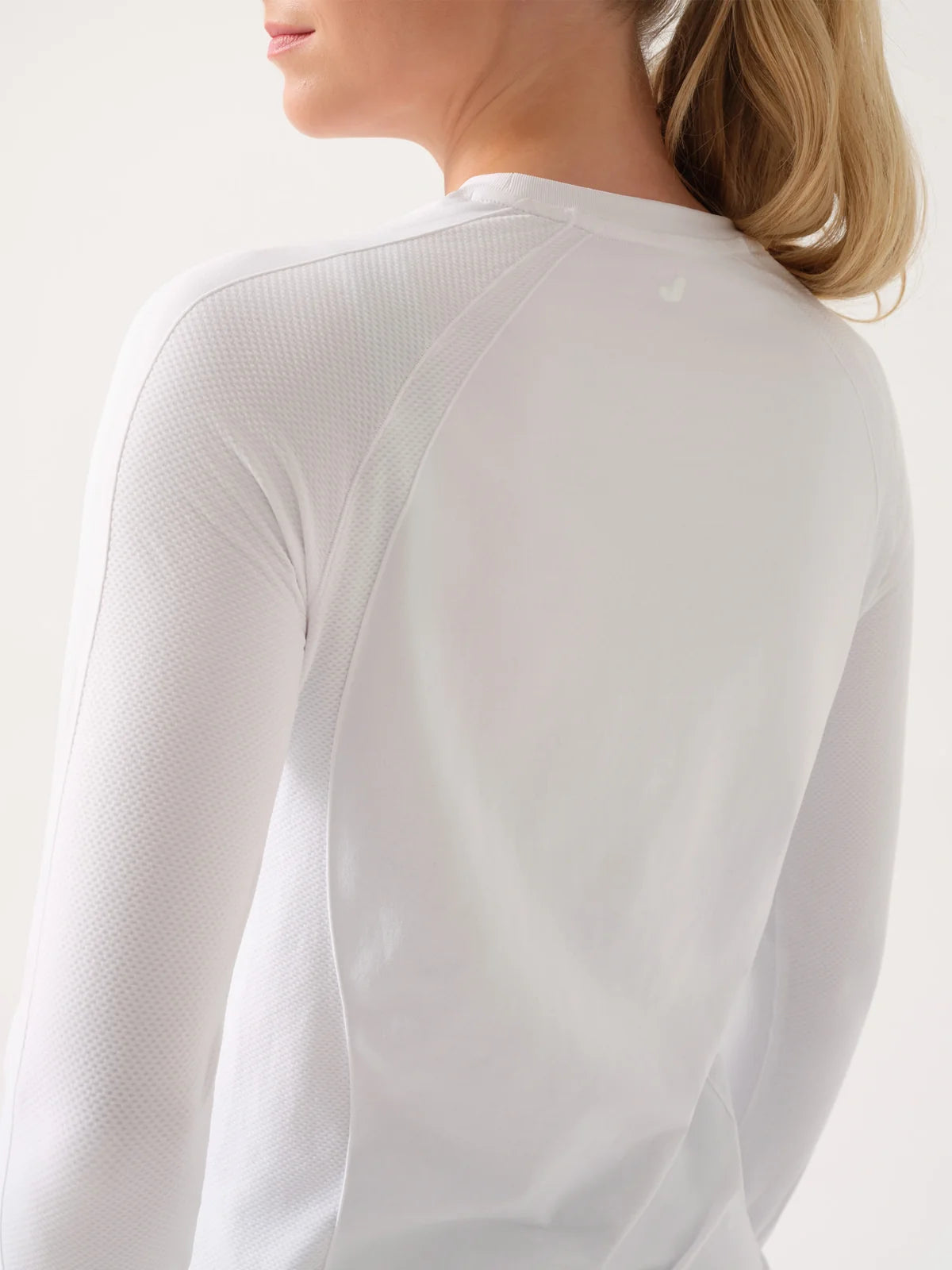 Motion Long-Sleeve T.shirt/ white
