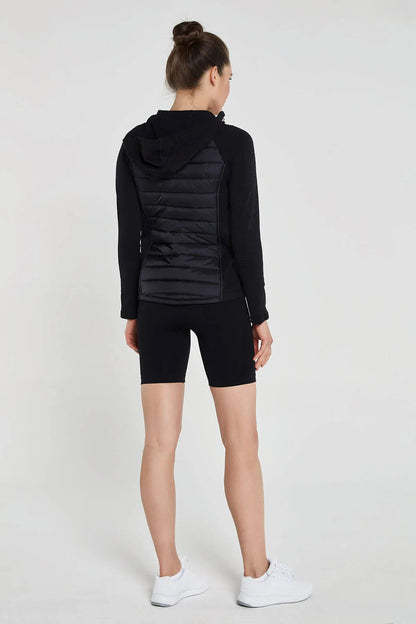 Performance Jacket in Black