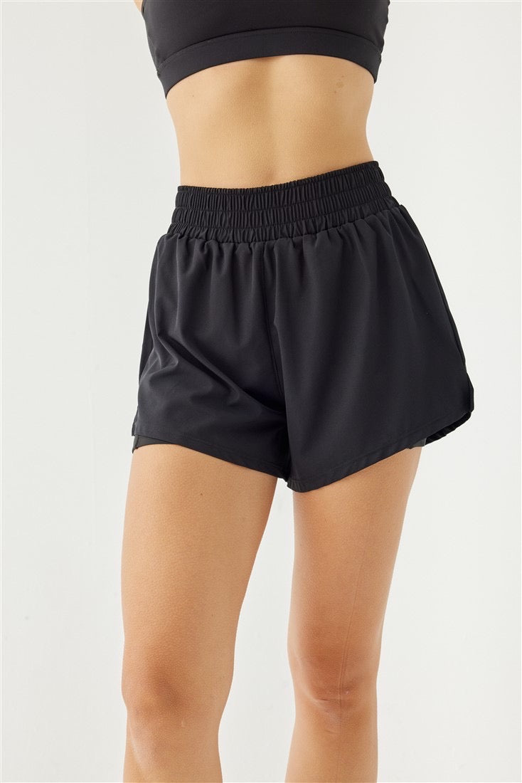 ROSE DYNAMIC SPORTS SHORTS BLACK