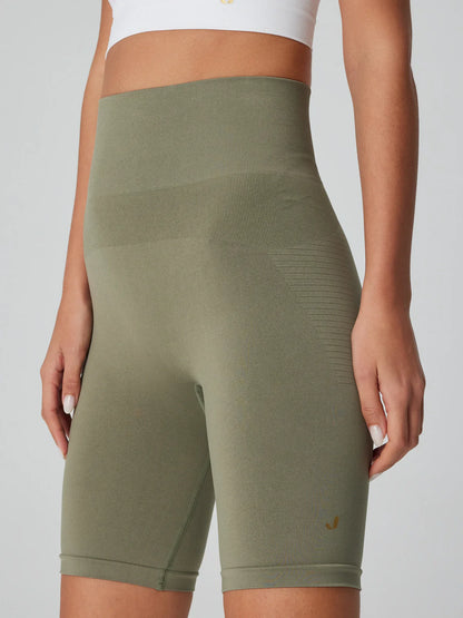 Vella Biker shorts in Green