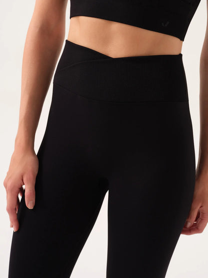 Motion Cross Waist Leggings / Black