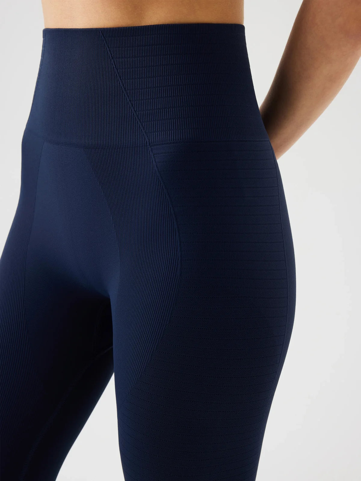 Gela navy leggings