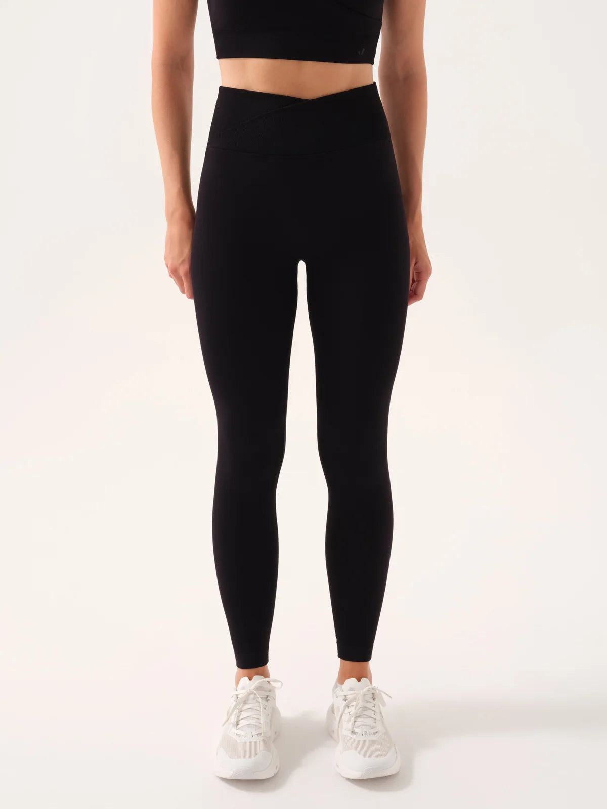 Motion Cross Waist Leggings / Black