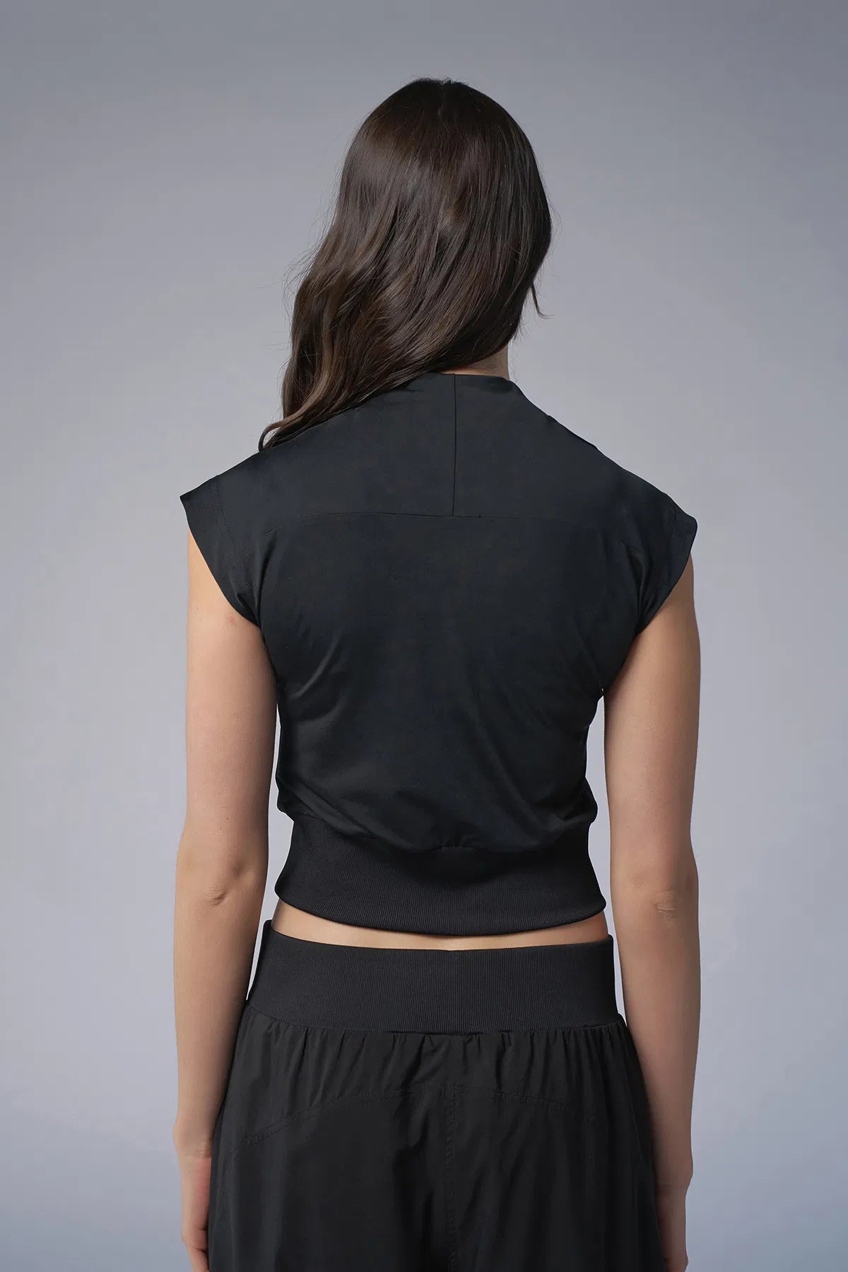 Black Basic Crop Top