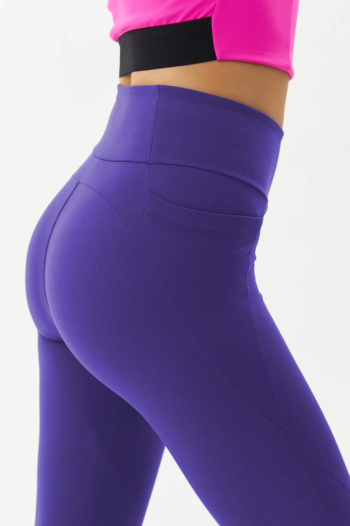 High Waist Side Pocket Leggings in Lilac