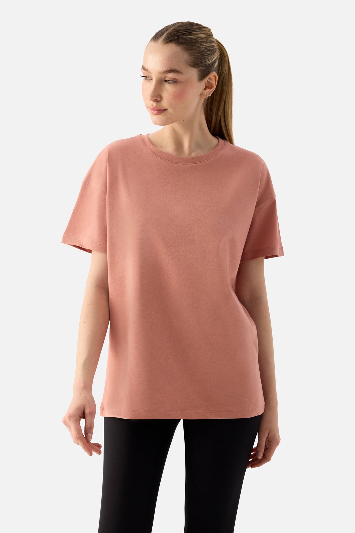 ELORA - RELAXED FIT OVERSIZED T-SHIRT POWDER